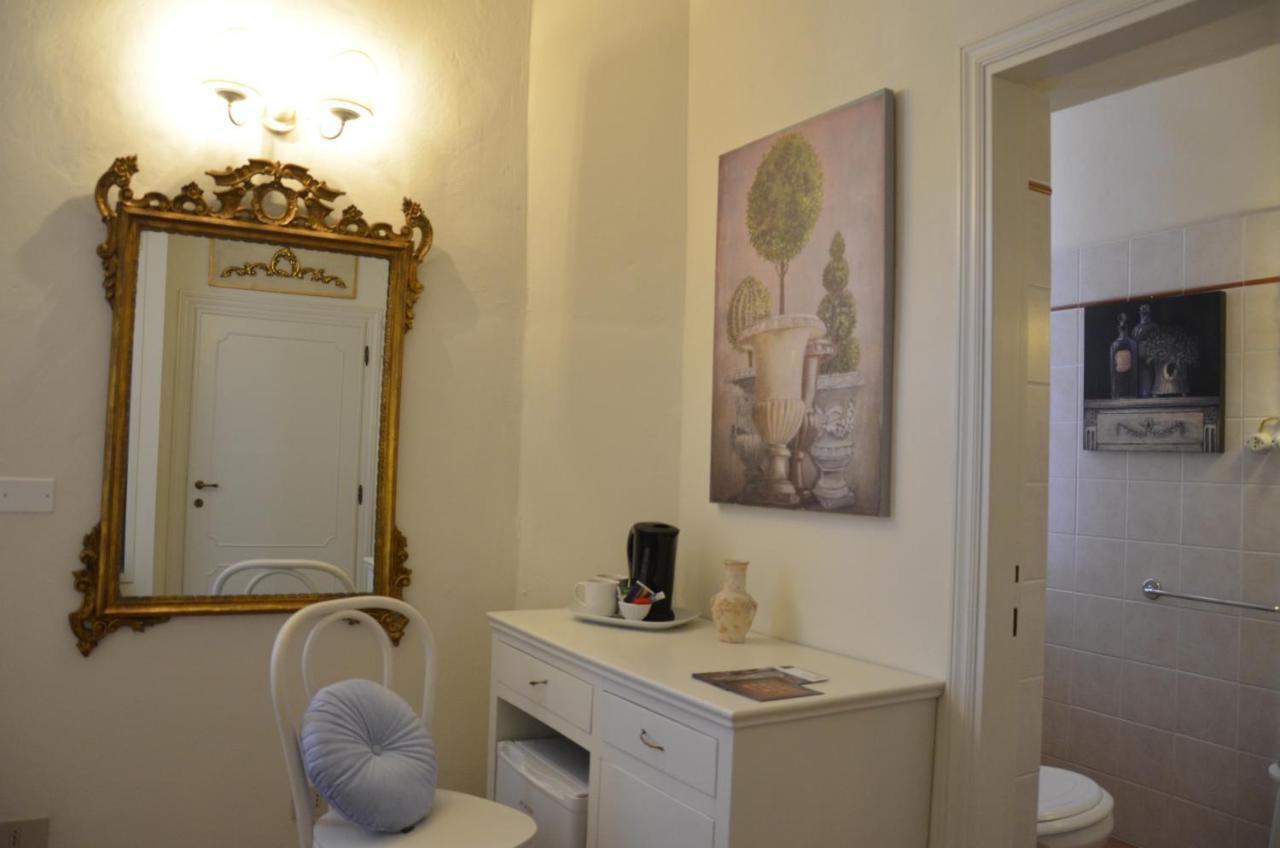 Il Nido Di Anna Hotel ซานจีมิญญาโน ภายนอก รูปภาพ